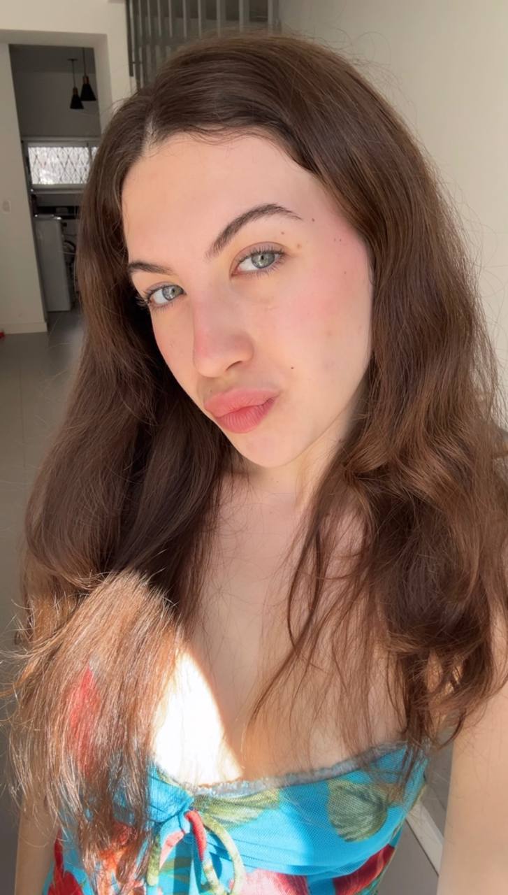 Nude girl Amber in Sao Joao de Meriti